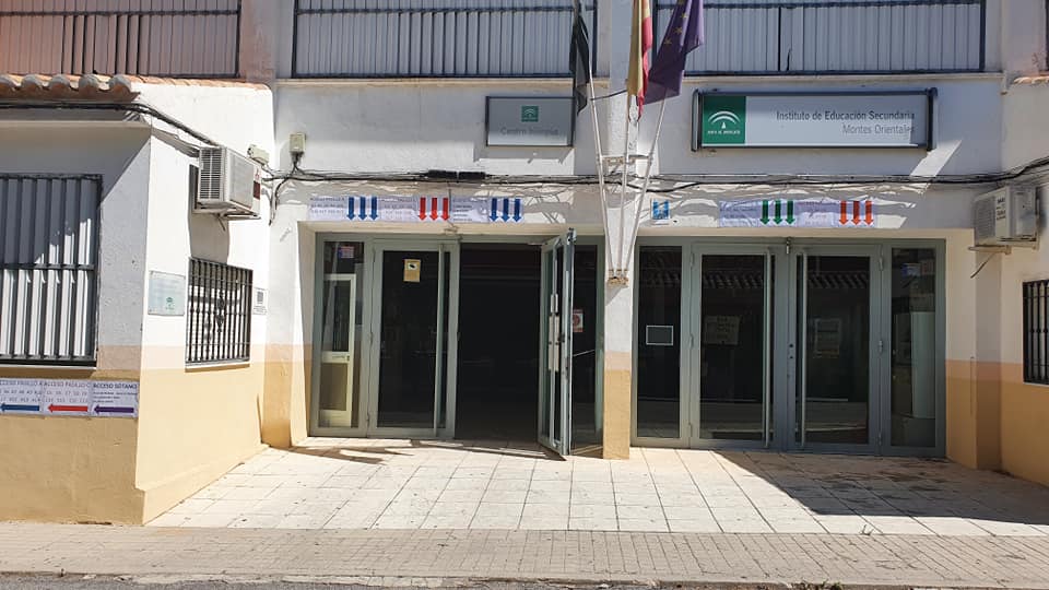Montes Orientales