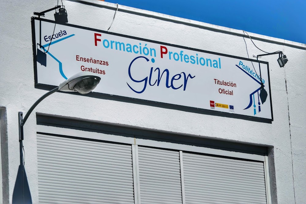 Escuela Politecnica Giner