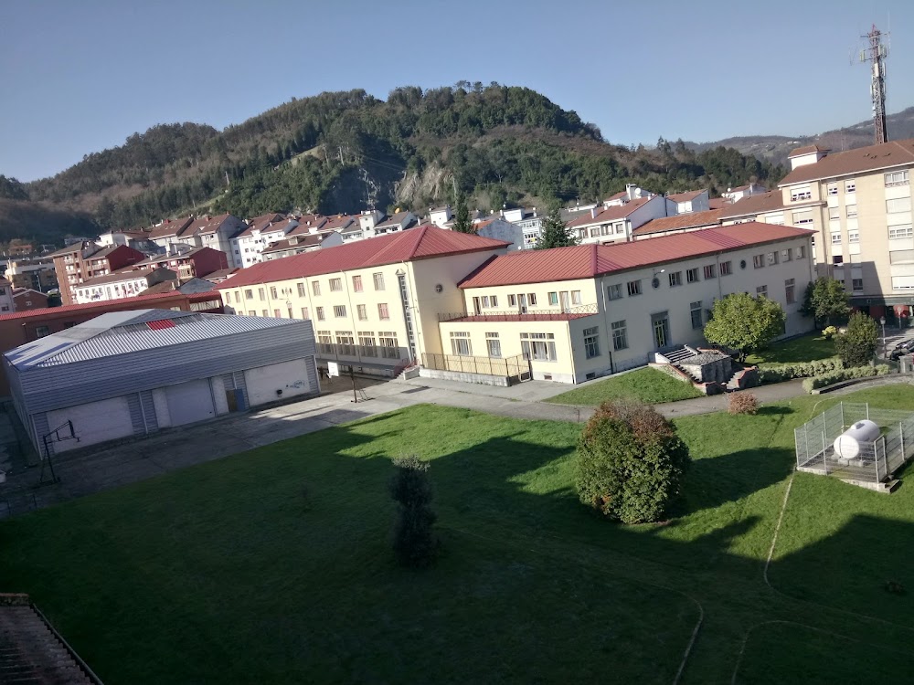Instituto De Educación Secundaria De Pravia